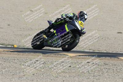 media/Oct-05-2025-CVMA (Sun) [[beeef4f201]]/Race 15-Amateur Formula Middleweight/